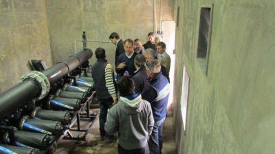 Inspecci�n y an�lisis en la planta de filtrado del Acueducto Nogol�