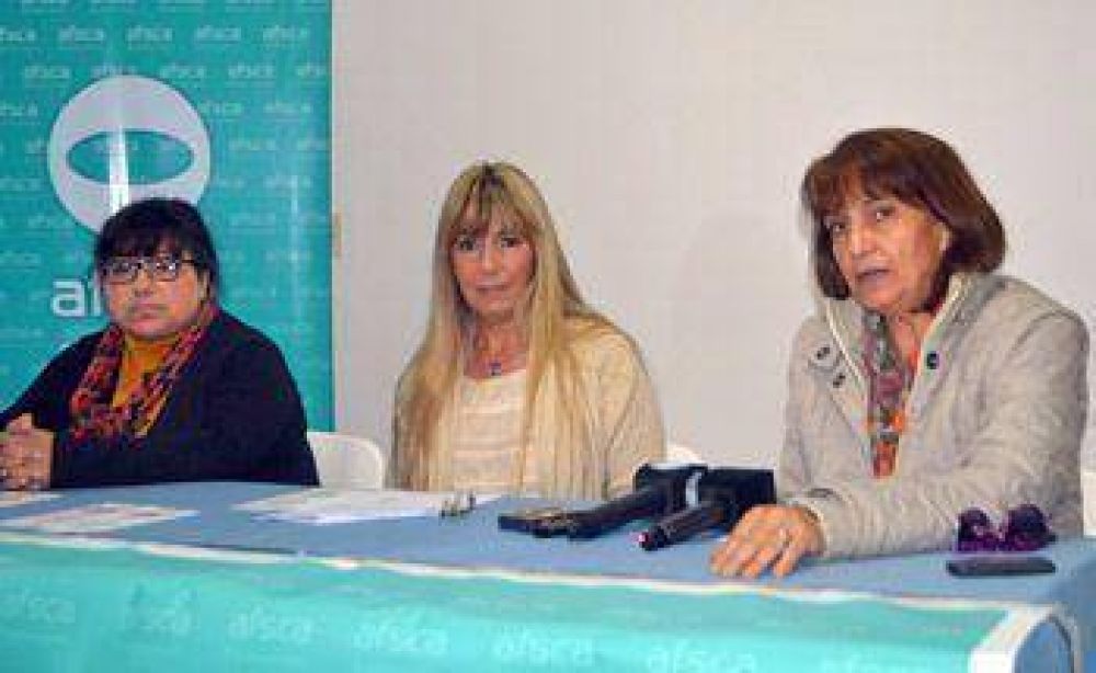 Presentaron la campa�a contra la trata de personas y el turismo sexual