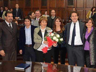 Ubaldini asumi� como senadora provincial tras la muerte de Ortigala