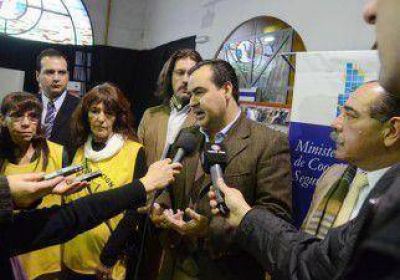 Gastaminza, a favor de los sem�foros intermitentes 
