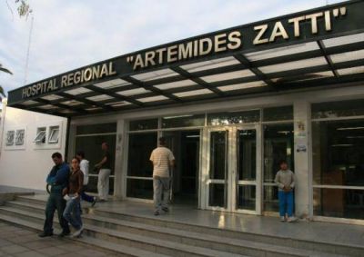 Dos j�venes graves tras incendiarse un veh�culo en San Antonio Oeste