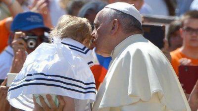 Tras su reposo m�dico, el Papa retom� su actividad normal