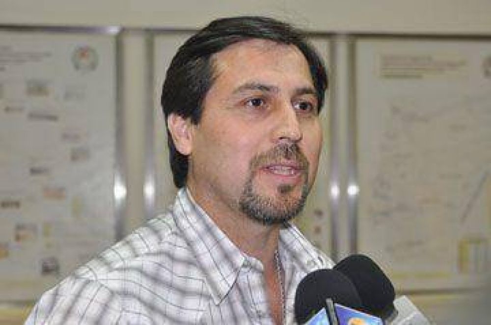 Gonz�lez critic� �celeridad� de concejales caletenses