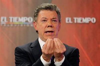 Santos y Zuluaga radicalizaron su pelea en un debate caliente