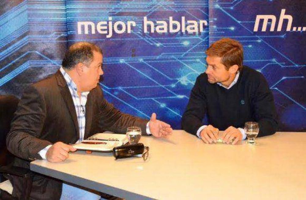 Sciurano aclar� que el encuentro con Scioli y Massa es parte de la tarea encomendada por el partido radical