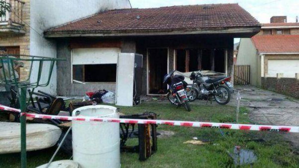 Mueren cuatro hermanos al incendiarse su casa en Mar del Plata