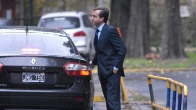 Vandenbroele termin� de declarar: present� un escrito y no contest� preguntas
