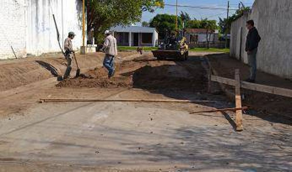 Culmina la construcci�n de cordones cuneta y desag�es