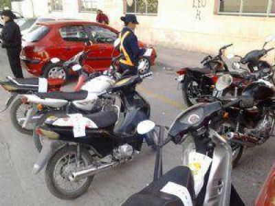 Secuestran 190 motos, 8 autos, 2 camionetas y 2 camiones
