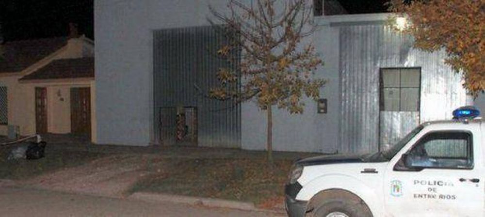 Condenaron a tres a�os de prisi�n condicional a un joven por intento de robo a distribuidora