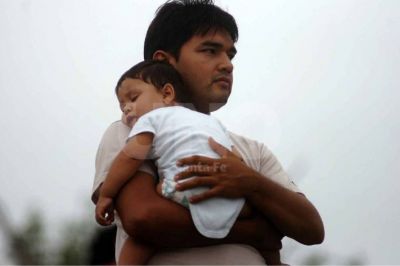 Quieren que la licencia por paternidad sea de 15 d�as