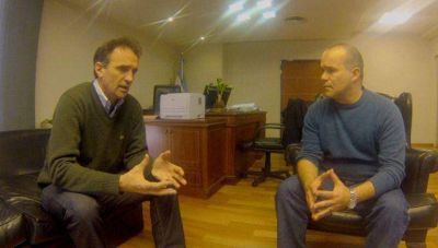 Gabriel Katopodis: �Es irresponsable que el kirchnerismo abandone el debate de las polic�as comunales�
