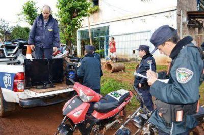 Cuatro detenidos, motos y objetos secuestrados en esclarecimiento de hechos delictivos