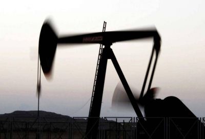 La nueva ley petrolera deja en suspenso la licitaci�n de Emesa