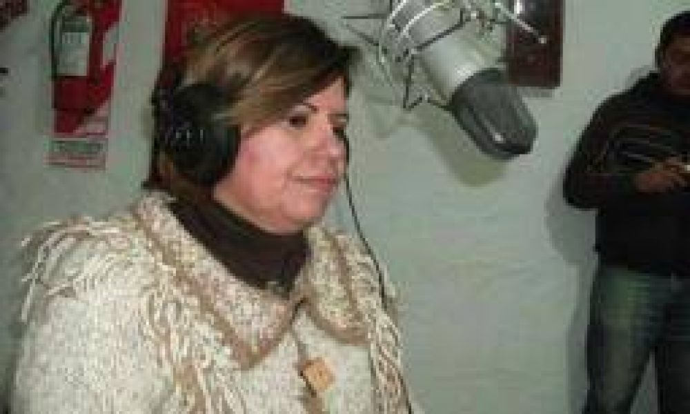 Ins�lito. Acusan a dirigente opositora de buscar �no trabajar�