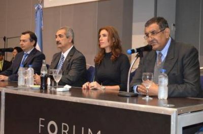 La Gobernadora ratific� su compromiso con los derechos de los adultos mayores