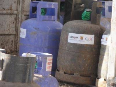 Conciencia y Acci�n Ciudadana contin�a con la entrega de la garrafa social