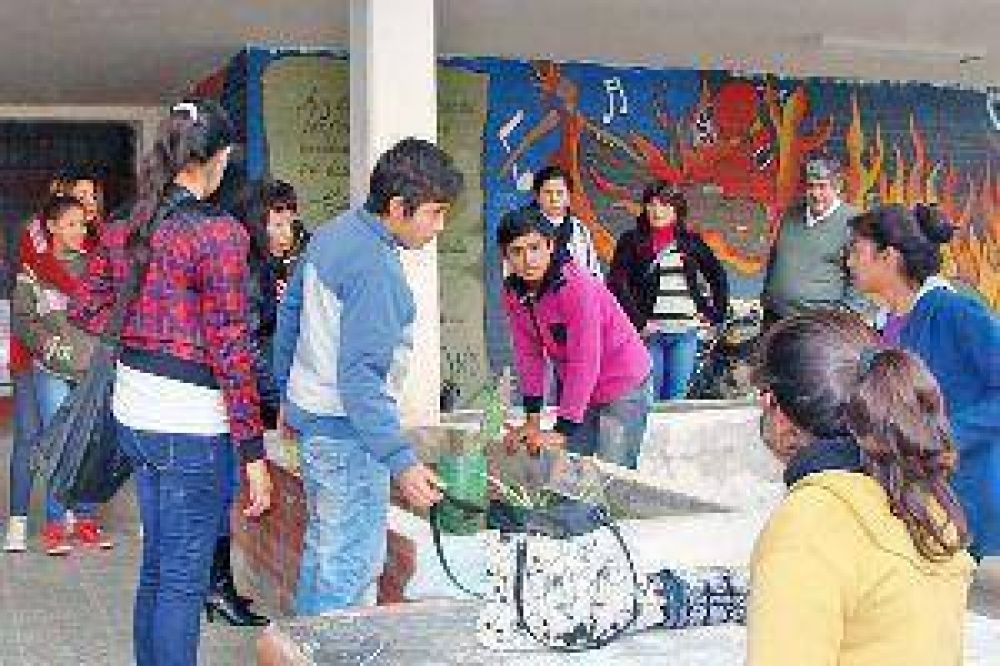 Alumnos demuestran que tambi�n pueden ser motivo de buenas noticias