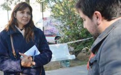 Intendente quinielero le quiso cobrar a Cano para permitirle juntar firmas