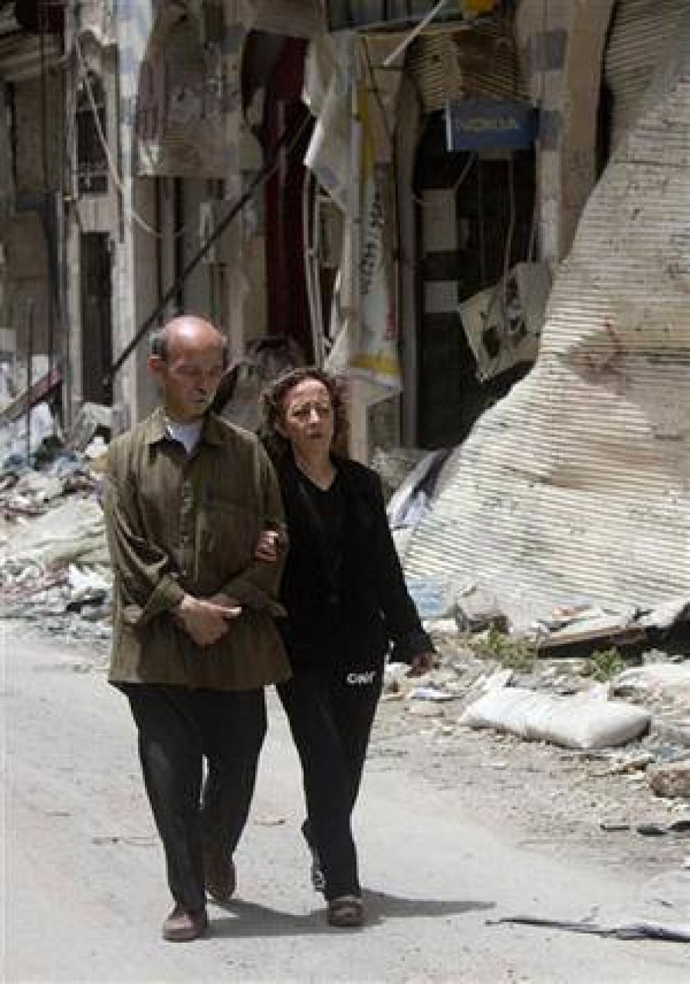 Sobrevivir en Siria: una mujer no pudo salir de su casa por 700 das