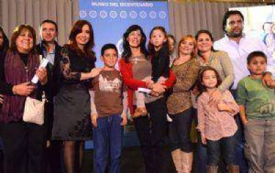 4.696 familias salte�as podr�n acceder a su cr�dito PROCREAR 