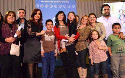 1752 familias santacruce�as podr�n acceder a su cr�dito hipotecario