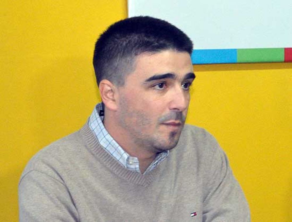 El PRO dio detalles del proyecto para crear una feria franca