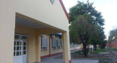 Insfr�n habilita hoy obras de la emblem�tica Escuela35 del Plan Quinquenal en Palo Santo