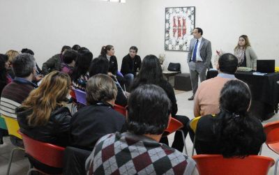  MUNICIPALES Capacitan al personal de Salud sobre el abordaje trabajo infantil