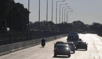 La ampliaci�n de la Illia redujo 20 minutos el viaje en hora pico