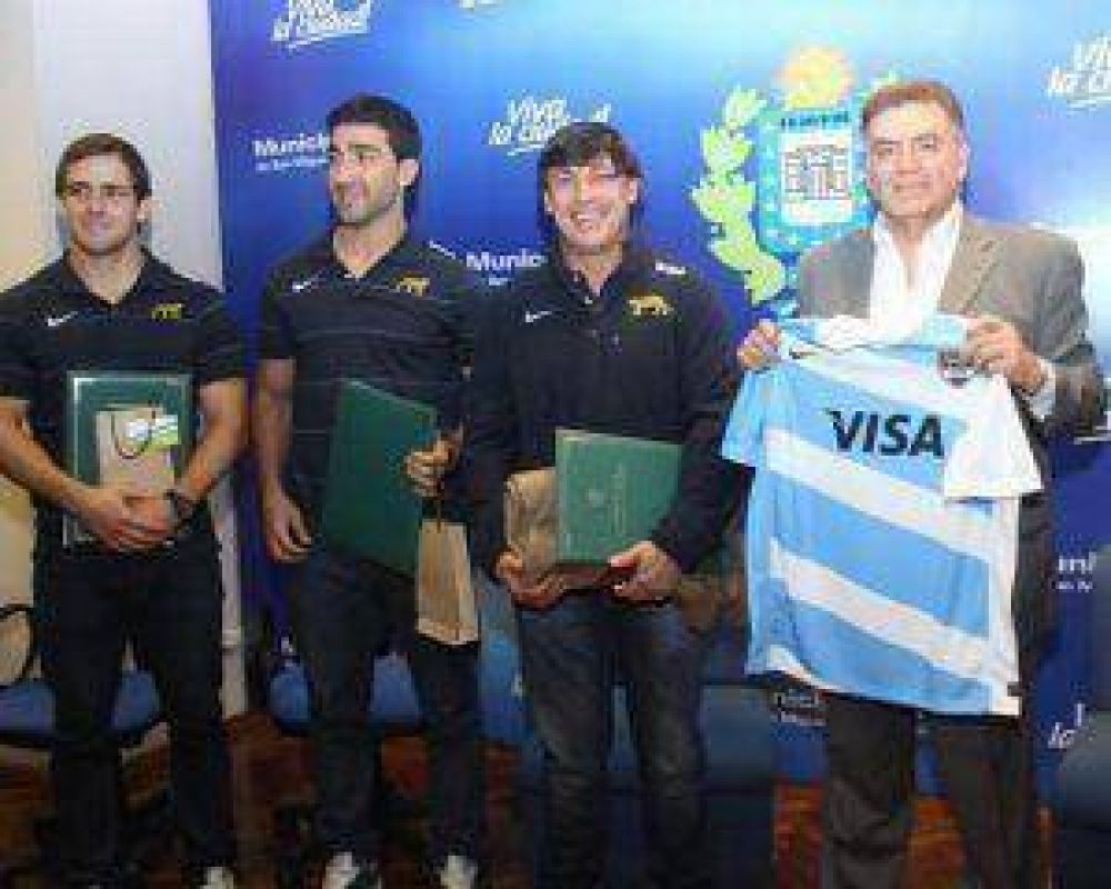 Domingo Amaya distingui� a los integrantes tucumanos de Los Pumas