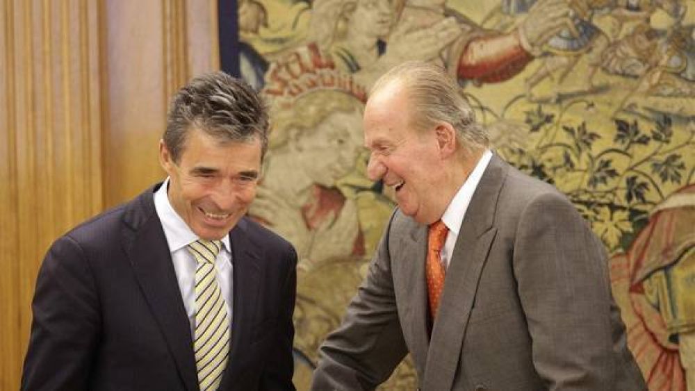 El rey Juan Carlos no estar� en la proclamaci�n de su hijo