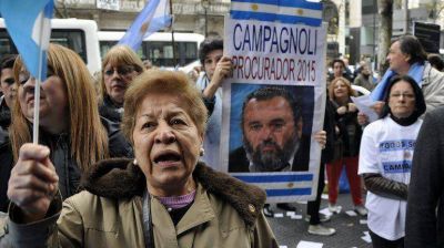 Preparan una marcha para pedir la continuidad de Campagnoli