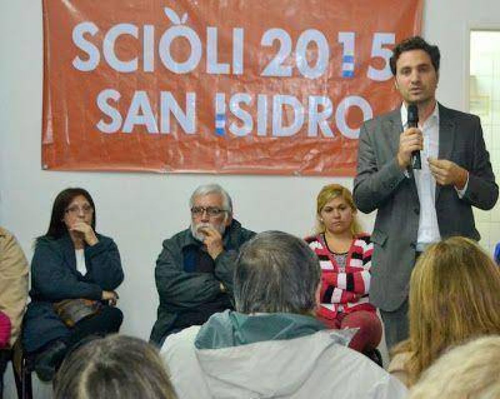 Cafiero inauguro la Unidad B�sica Scioli 2015 de Beccar