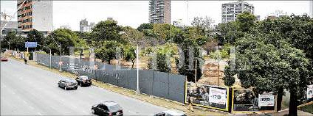 Cocheras subterr�neas: con la obra en marcha, cuestionan el proyecto