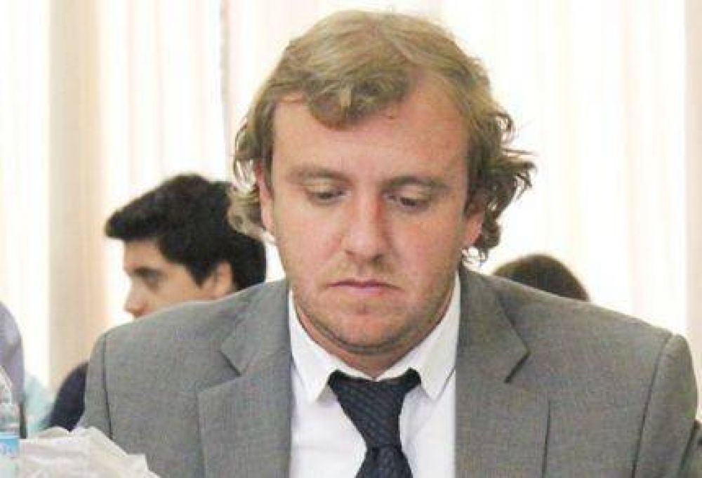 �Debemos avanzar con la comisi�n investigadora para que el tema no quede en la nada�