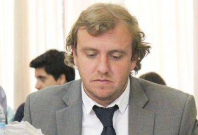 �Debemos avanzar con la comisi�n investigadora para que el tema no quede en la nada�