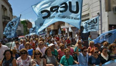 El d�ficit previsional le cuesta $ 834 anuales a cada hogar cordob�s
