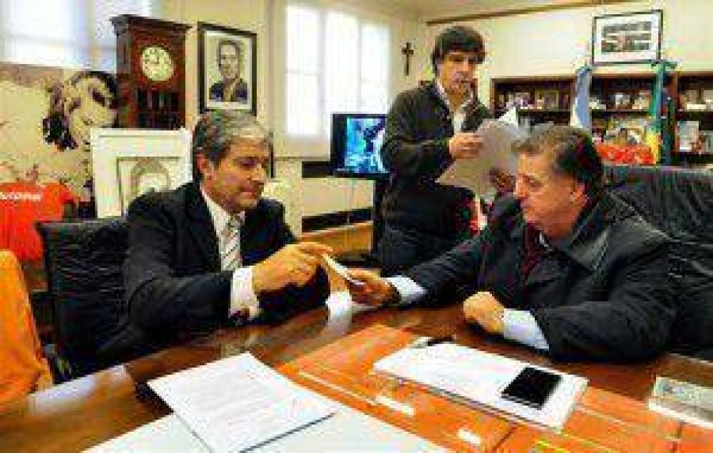 Subsidio provincial para la compra del mam�grafo 
