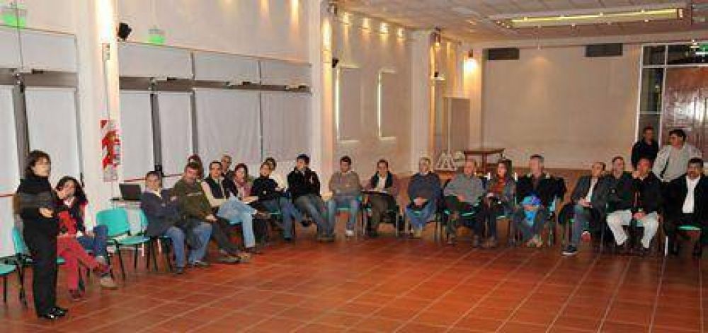 Se realiz� la primera Mesa de Di�logo y Consenso de Responsabilidad Social