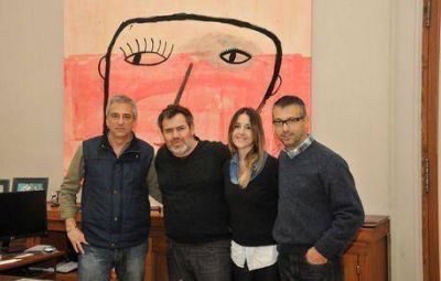 Jos� Eseverri y Milo Lockett anunciaron la Bienal Nacional de Arte en Olavarr�a