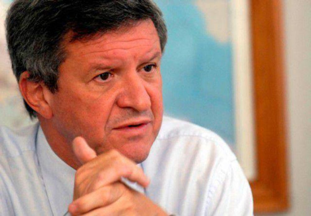 Oporto tiene �mucha expectativa� en el debate del Senado por una educaci�n de calidad y desarrollo