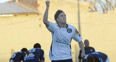 Varios delanteros suenan para Boca Unidos