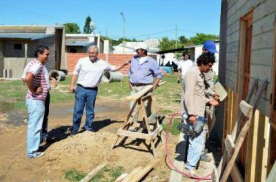 El Intendente entregar� nuevas viviendas sociales en los barrios La Chola y Doctor Monta�a
