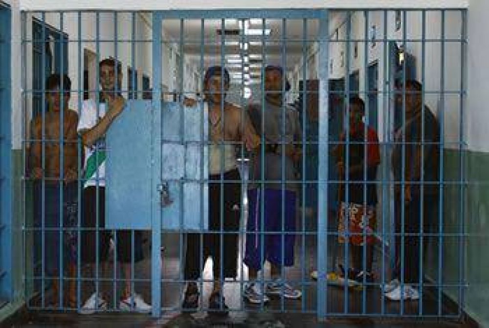 No descartan trasladar presos de Comodoro a Trelew