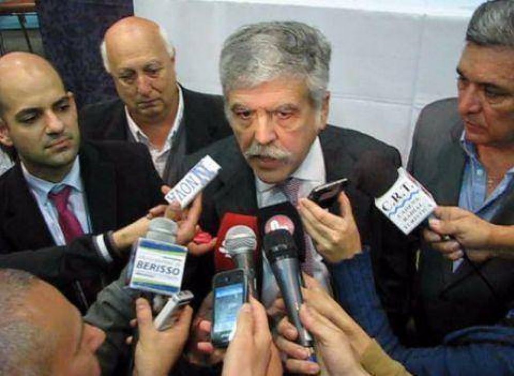 De Vido visit� obras inconclusas, prometiendo inversiones para su finalizaci�n