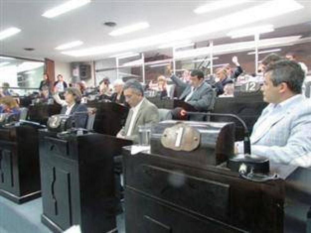 Sesión extraordinaria en el Concejo Deliberante de Quilmes