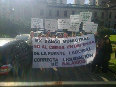 Banco Municipal: �Tomamos medidas de fuerza 48 horas semanales�, asegur� el delegado Mario Barotte