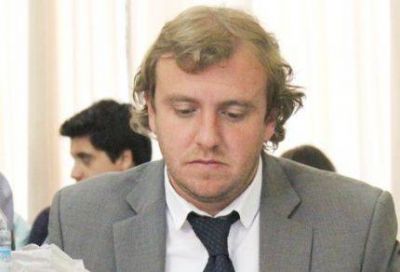 �Debemos avanzar con la comisi�n investigadora para que el tema no quede en la nada�