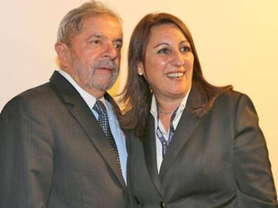 Fein disert� junto a Lula en San Pablo y puso de relieve pol�ticas locales